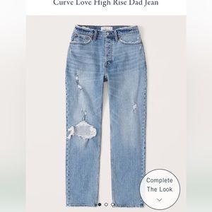 Abercrombie Curve Love High Rise Dad Jean 28 / 6S Distressed Light Wash